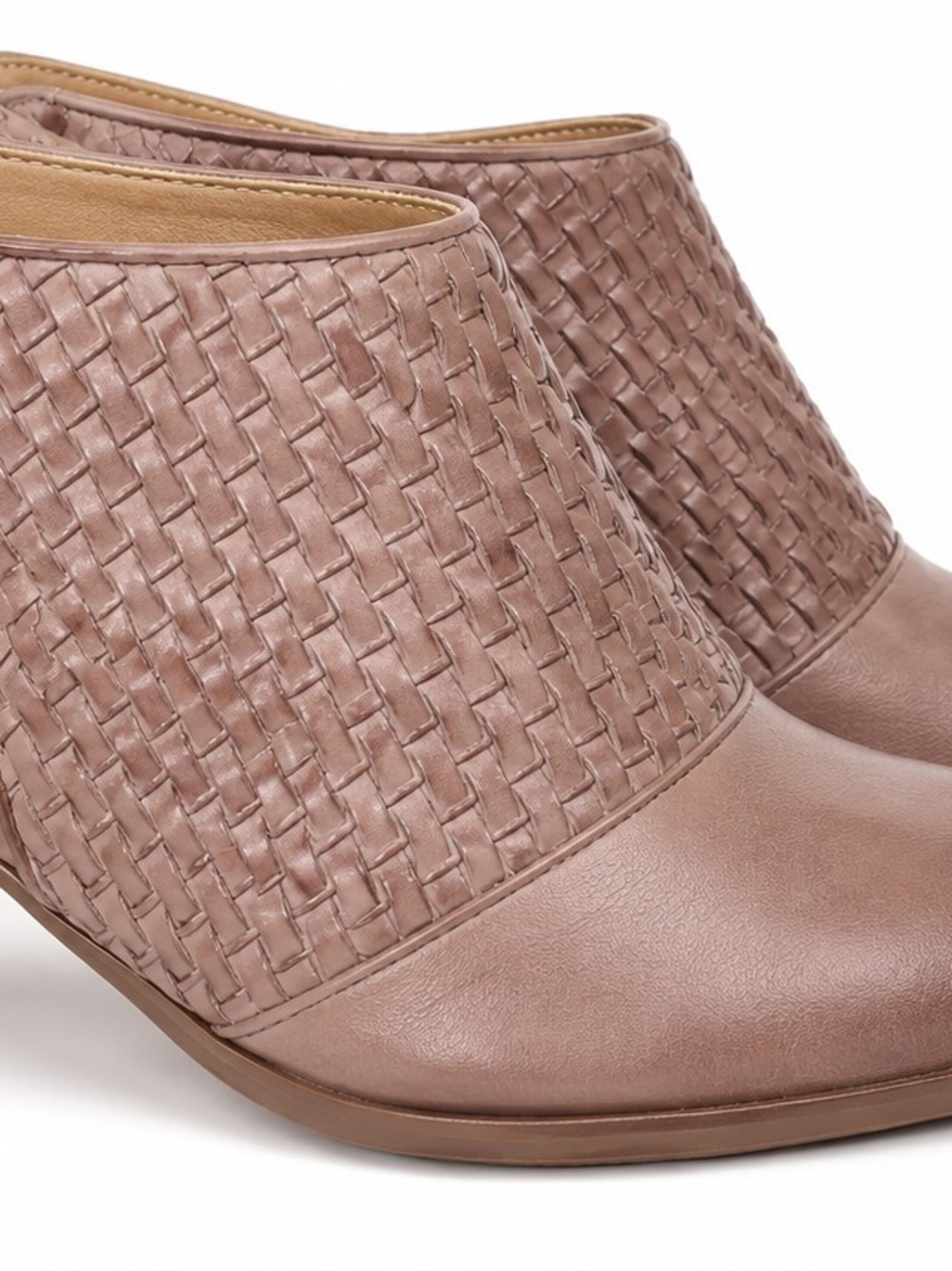 House of Harlow 1960 Woven Leather. Weathered Look And Slingback Stacked Heels - Picture 5 of 5